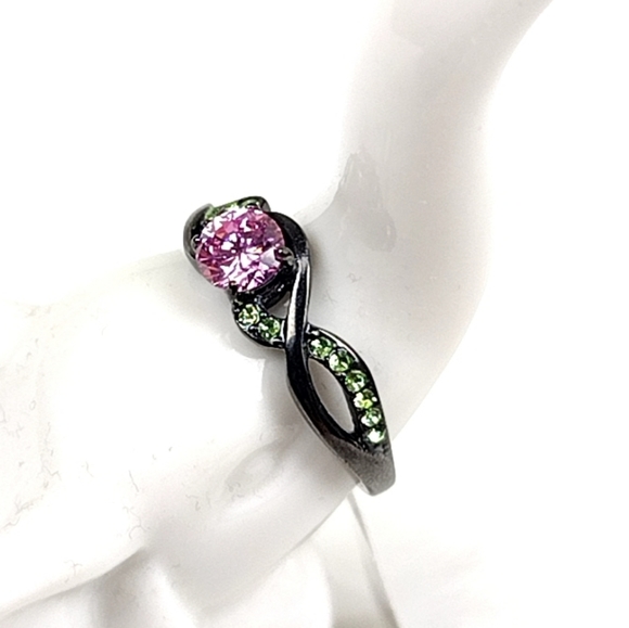 Stainless Steel Rose Vine Ring Hypoallergenic Jewelry - Picture 12 of 14